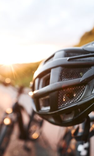 Radfahren im Herbst - Weinradwege HeilbronnerLand | Brackenheim, Naturpark Stromberg-Heuchelberg, Baden-Württemberg, Deutschland