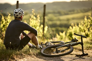 Radfahren am Zweifelberg, Kraichgau-Stromberg, Baden-Württemberg in Deutschland | © Stefan Leitner