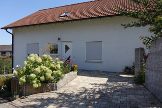 Außenansicht weißes Gebäude und rotes Dach | © Neckar-Zaber-Tourismus e.V.