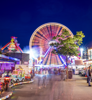 Riesenrad bei Nacht