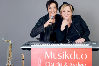 Claudia & Andrea - mit Modenschau der Anziehbar