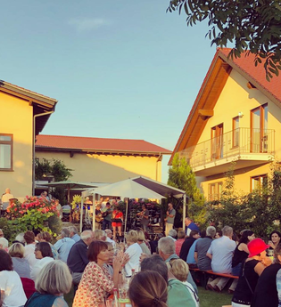 Gutsfest mit Livemusik