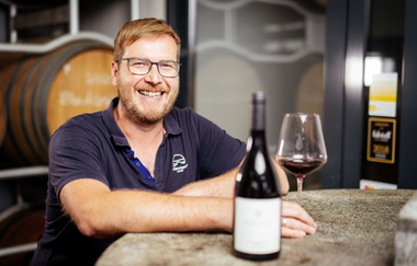 Winzer Tobias Nägele Custom | © Maximilian Pfeiffer