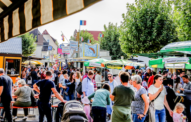 Besucher der Sulzfelder Kirchweih