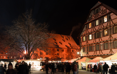 Weihnachtsmarkt im Kloster Maulbronn | © Staatliche Schlösser und Gärten Baden-Württemberg, Julia Haseloff