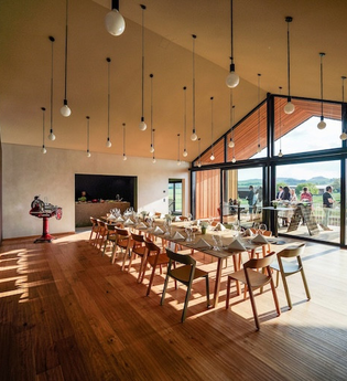 Wine & Dine mit Sterneköchin Sarah Hallmann