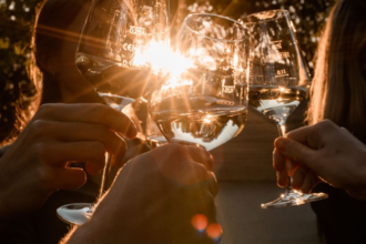 Heimatliebe trifft Weingenuss | buchbares Gruppenangebot