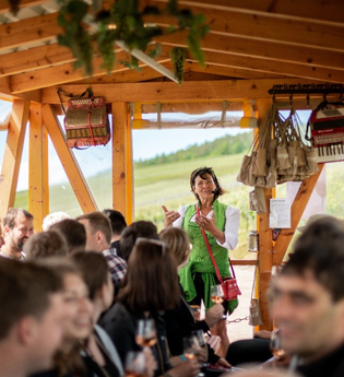 Hoch auf dem gelben Wagen | © Jakobshof Lehr