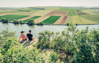 Aussicht vom Krappenfelsen auf das Neckartal | Lauffen a.N. | HeilbronnerLand | © Touristikgemeinschaft Heilbronnerland e.V.