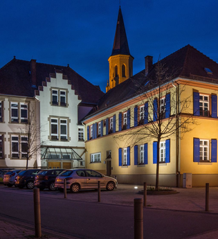 Rathaus Meckesheim bei Nacht