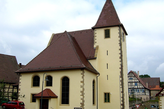 Ölbronn-Dürrn | © Von Gunther Seibold - http://www.kirchbau.de/bildorig/d/duerrn_ev_ansichtsued1024x893_guntherseibold.jpg, CC BY-SA 3.0 de, https://commons.wikimedia.org/w/index.php?curid=7741389