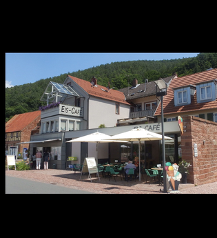 Akkuladestation - Eis-Café | © Touristikbüro Freudenberg