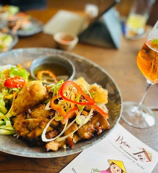 Bạn Tôi Vietnamese Restaurant