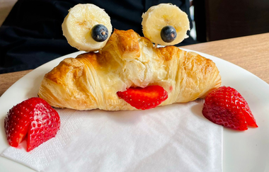 Frühstück Crossaint | © Dennis Dittrich