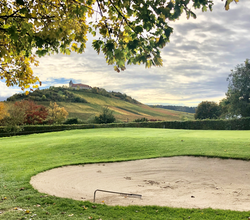 Golfplatz Cleebronn mit Blick auf den Michaelsberg | HeilbronnerLand | © Golfplatz Cleebronn
