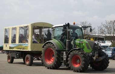 Wengert-Schleicher | Planwagen- und Weinbergrundfahrten | Schwaigern | © Heuchelberg Weingärtner eG