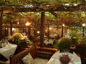 Weinlaubenrestaurant Schurk | © Unbekannt