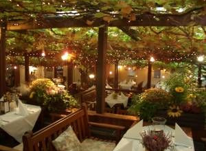 Weinlaubenrestaurant Schurk | © Unbekannt