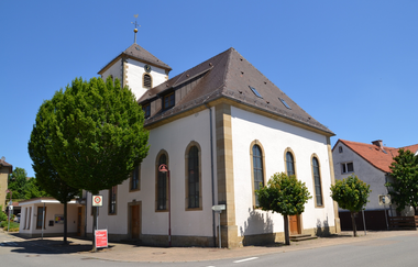 Wanderung zum Schloss Neuhaus in Ehrstädt | © Stadt Sinsheim