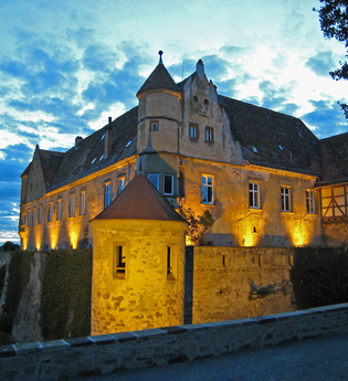 Burg Stettenfels | Biergarten - Freilichtspiele - Eventlocation | Untergruppenbach | HeilbronnerLand | © Burg Stettenfels GmbH