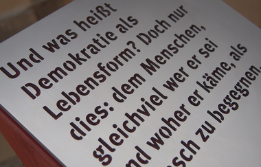 Zitate-Rundgang "Denkanstöße mit Theodor Heuss" | © Thedor Heuss Museum der Stadt Brackenheim